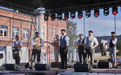 Wrocław śpiewa z Warszawą